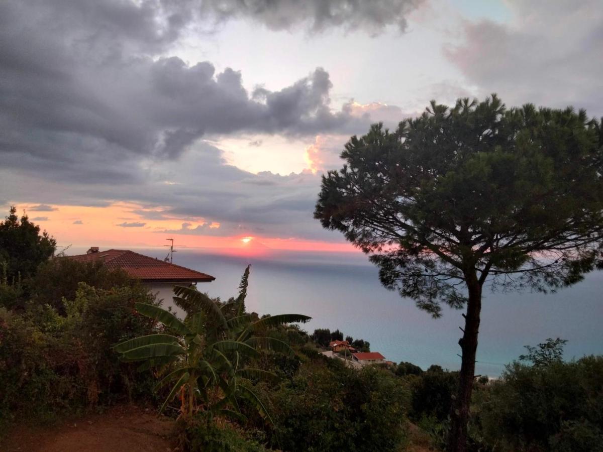 Casa Morello Zambrone Luaran gambar