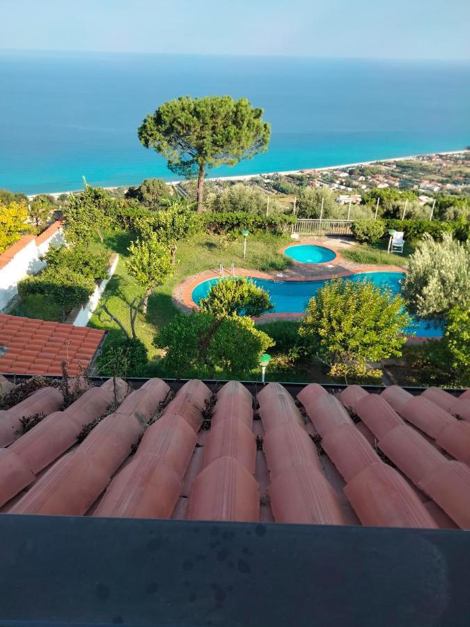 Casa Morello Zambrone Luaran gambar