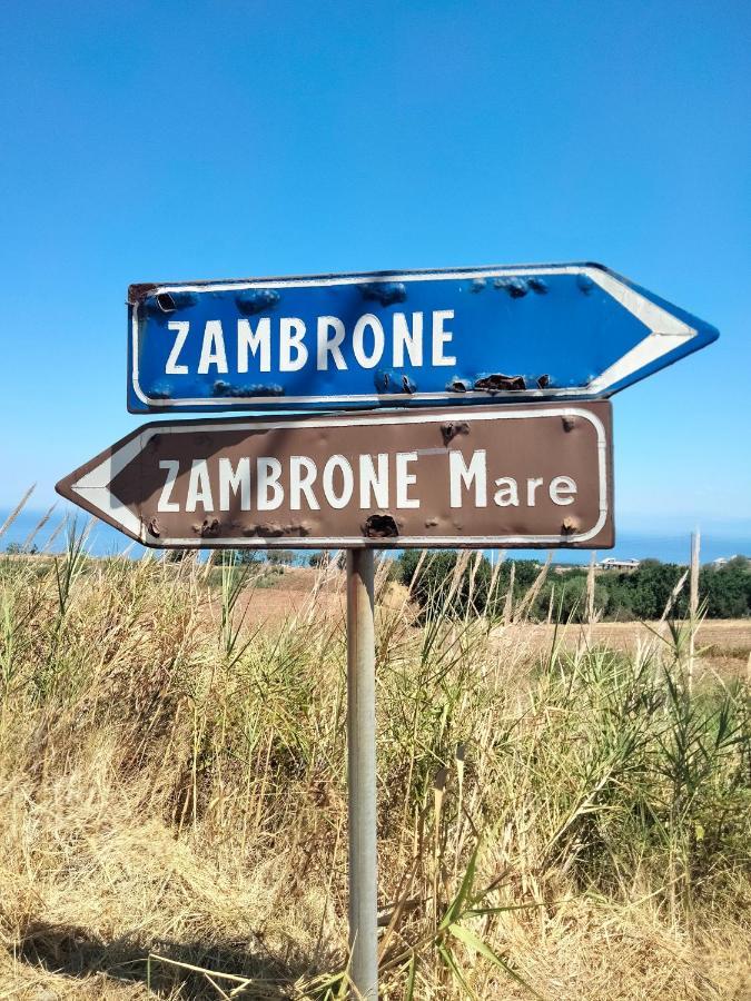 Casa Morello Zambrone Luaran gambar